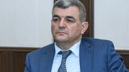 Fazil Mustafa “Komediyaxana”dan danışdı: “Səhnəmizdə bayağılığın azalması üçün...”