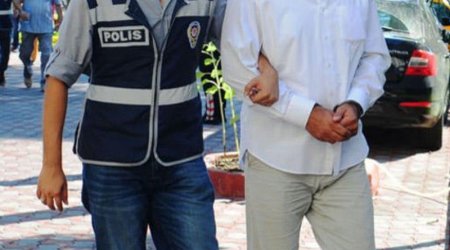 Bir Azərbaycan vətəndaşı Türkiyədən deportasiya edildi - FOTO