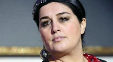 Vasif: "Elza ağır seyiddir, ona ilişən xeyir tapmaz”