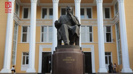 Bakıdakı abidələrin yanında QR-kodlu məlumat lövhələri YERLƏŞDİRİLƏCƏK – RƏSMİ/ ÖZƏL