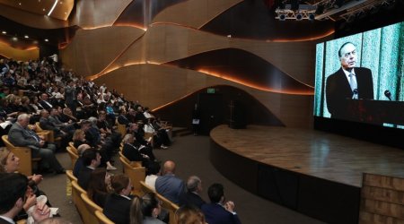 Beynəlxalq Muğam Mərkəzində “Heydər Əliyev və Azərbaycan mədəniyyəti” adlı konfrans keçirildi - FOTO