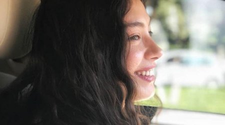 Neslihandan oğlu ilə - FOTO