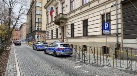 Polşa Rusiyanın baş konsulluğunu bağlayır