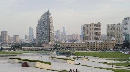 Daim rəngarəng olan Bakıya niyə səfər ETMƏLİSİNİZ? – “Forbes”in MƏQALƏSİ