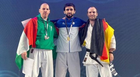 Karateçilərimiz dünya çempionatında 5 qızıl medal qazandı