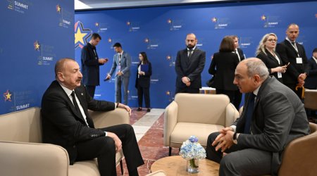 Paşinyanın kofe içmək təklifinə İlham Əliyevdən CAVAB: “Mən yaxınlaşaram, indi söhbət edirəm” – VİDEO