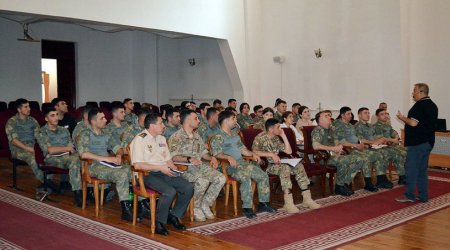 Azərbaycan ordusunda psixoloqlarla təlim keçirildi - FOTO