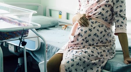 15 yaşlı qız ANA OLDU – Satıcı işlədiyi yerdə tanış olub