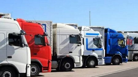 "Astara” gömrük postunda 80-dən çox avtomobil gözləyir