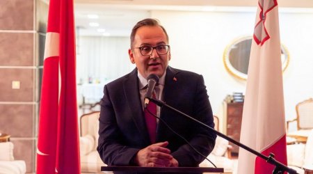 Türkiyəli səfir vəfat etdi – FOTO