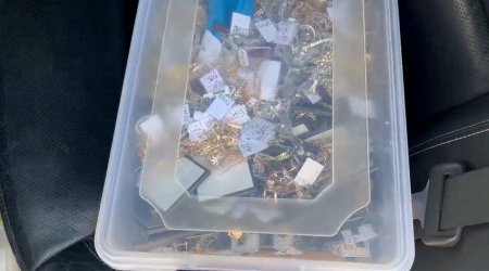 Azərbaycanda film kimi OĞURLUQ: 10 kiloqram qızılı belə gizlətmək istədilər - FOTO/VİDEO