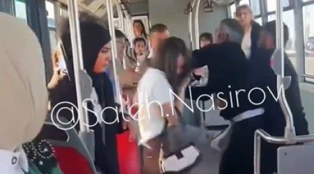 “BakuBus”da ata qızını döydü - VİDEO