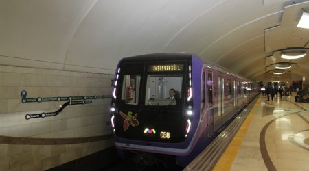 Bakı metrosunda pik saatlarda interval AZALDILDI
