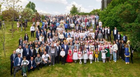 Ukrayna Ali Radası sədrinin birinci müavininə “Dəmir Yumruq” diplomu təqdim edildi - FOTO