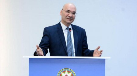 "Bəzi blogerlər üçün qızıl dövr bitdi” - Osman Gündüz