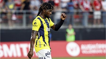 “Fənərbağça” bu futbolçu ilə yollarını AYIRACAQ