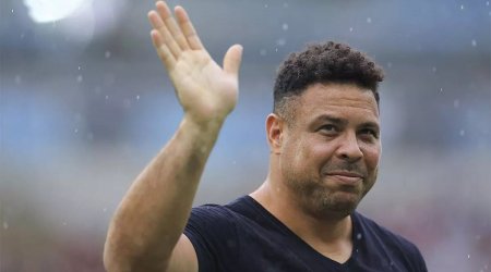 Ronaldo klubunu SATIR