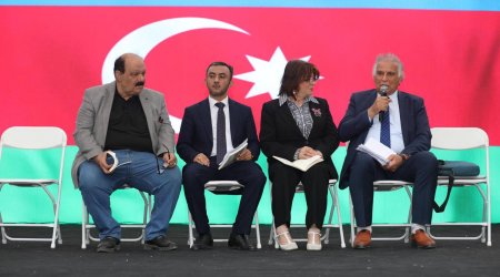 Kitab Festivalında “İraq Kərkük Ədəbiyyatı” mövzusunda panel müzakirəsi KEÇİRİLDİ - FOTO