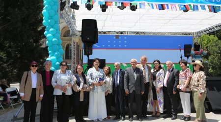 "Türk dövlətçiliyi tarixi" mövuzusunda panel müzakirə keçirildi - FOTO