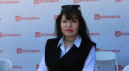 Südabə Sərvinin imza günü - FOTO
