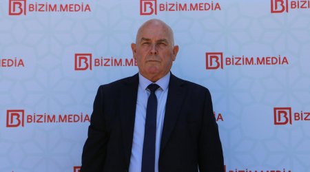 Nəbi Mülkumovun imza günü - FOTO