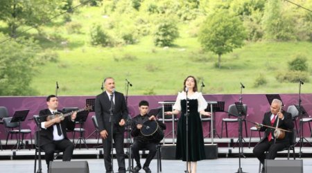 Şuşada “Xarıbülbül” Beynəlxalq Musiqi Festivalı davam edir - FOTO
