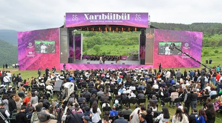 “Xarıbülbül” Musiqi Festivalı başa çatdı – VİDEO