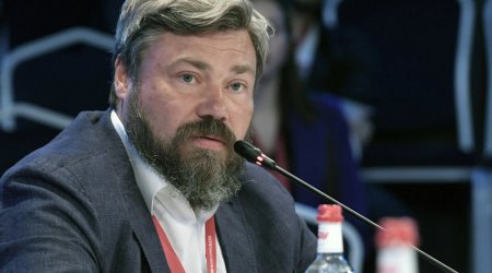 Rusiyalı milyarderdən doğum sayını artırmaq üçün qəribə təklif