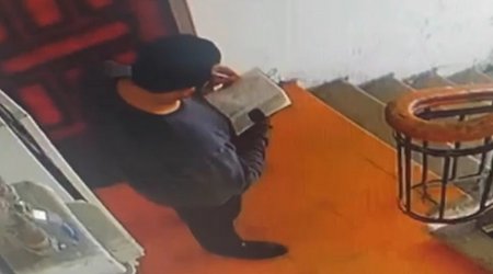 Özünü dövlət qurumlarının əməkdaşı kimi təqdim edib vətəndaşları aldadan şəxs SAXLANILDI - FOTO/VIDEO