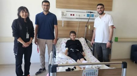 9 yaşlı qızın mədəsindən görün nə çıxdı – FOTO