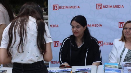 Aliyə Rzayevanın kitabları oxucular tərəfindən maraqla qarşılandı – FOTO