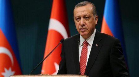 Ərdoğan: “Eyni idealları paylaşan üç qardaş ölkəyik” – VİDEO