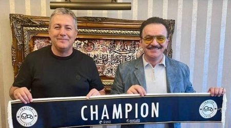 “Traktor” baş məşqçisi ilə müqaviləni UZATDI