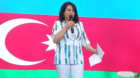 Ədəbiyyat və Kitab Festivalında “Dəyərlərimiz-vəhdətimiz: Multikulturalizm” şeir saatı keçirilib - FOTO