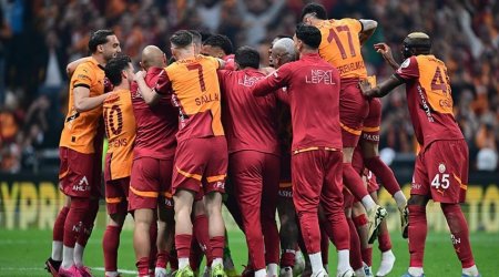 “Qalatasaray” mövsümü qələbə ilə başa vurdu - VİDEO