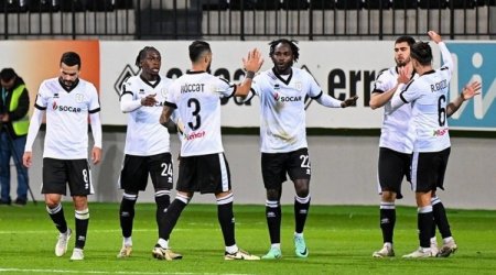 "Neftçi" 7 futbolçusu ilə yollarını AYIRDI