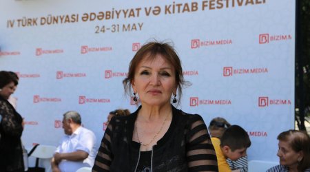 Əntiqə Qonağın kitabları maraqla qarşılandı – FOTO
