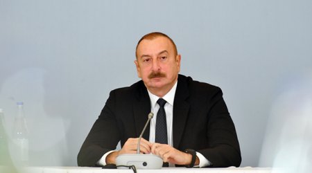 İlham Əliyev “Əsrin müqaviləsi”nin əhəmiyyətindən DANIŞDI