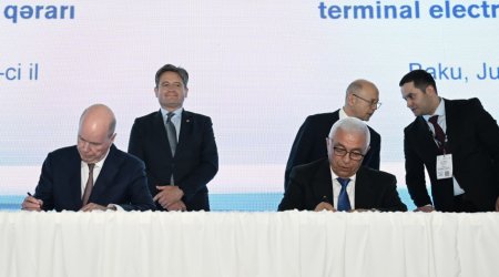 “Şəfəq” GES və Səngəçal terminalının elektrikləşdirilməsi ilə bağlı müqavilələr imzalandı - FOTO/VİDEO