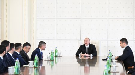 İlham Əliyevdən minifutbolçularımıza: “Son dörd oyununuzu izləmişəm”