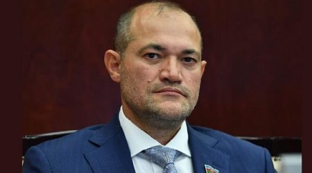 “Azərbaycanda hər kəs ustadır” – Razi Nurullayev