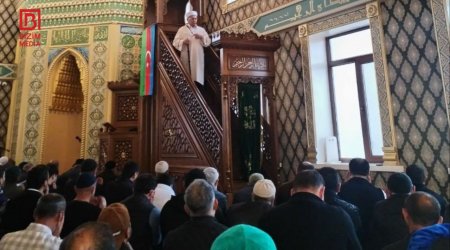 Qubada bayram namazı – FOTO