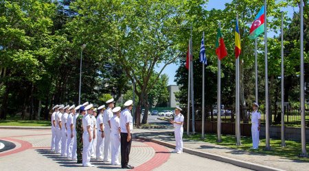 NATO Mərkəzində bayrağımız ucaldıldı – FOTO