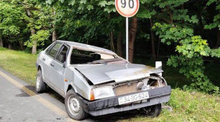 Qaxda iki avtomobil TOQQUŞDU - 3 yaralı var - FOTO