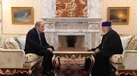 Ter-Petrosyan Paşinyanın əleyhinə çıxdı - Baş nazir onu fırıldaqçı adlandırdı