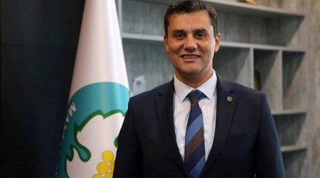 Elektrik vuran bələdiyyə sədri öldü