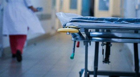 Eyvanda paltar asan 50 yaşlı qadın 3-cü mərtəbədən yıxıldı