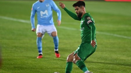 “Araz Naxçıvan” rumıniyalı futbolçuya təklif göndərdi