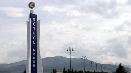 37 yaşlı kişi küçədə öldü