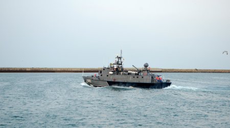 Azərbaycan HDQ-nin gəmiləri Qazaxıstana yola düşdü - FOTO